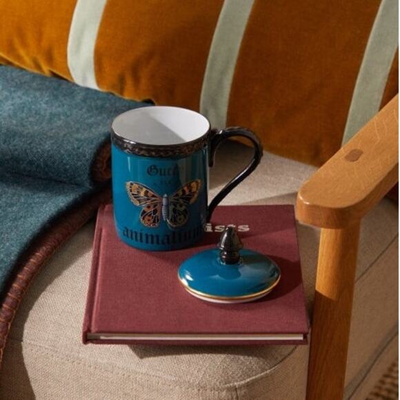 GUCCI XXV Animalium Print Mug Porcelain Butterfly with Lid Blue Black Gold NEW - Picture 13 of 16